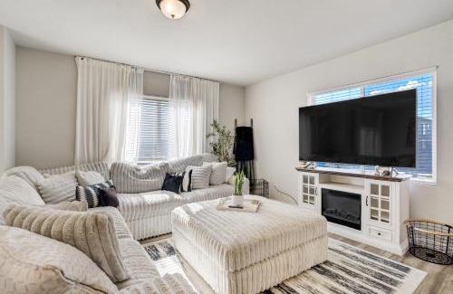 Colorado Springs Casa | The Family Den - Pet Friendly!