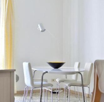 Colonno Apartamento | The Family Houses - Apartments with Balcony and Lake View