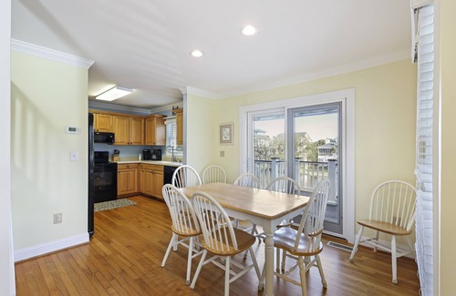 Pelican Bay Casa | ¡Casa familiar perfecta en Wild Dunes- Community Pool, y Minutes to the Beach!