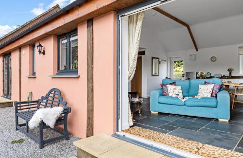 Christchurch Casa | The Farm Office