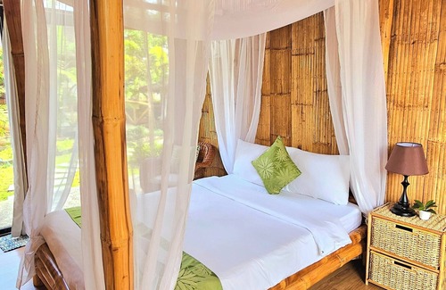 Amadeo Complejo | The Farm Shack by SMS Hospitality
