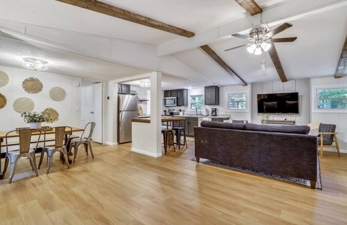 Fredericksburg Casa | The Farmer's Cottage at Kings Crossing