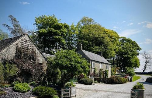 Crowdecote Casa | The Farmhouse