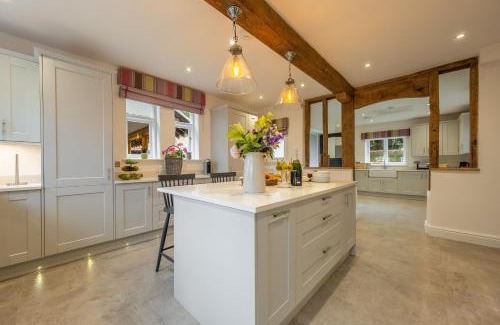 Pakenham Casa | The Farmhouse, Nether Hall Estate