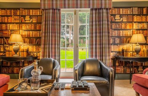Pakenham Casa | The Farmhouse, Nether Hall Estate