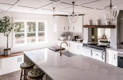 Mortimer West End Cabaña | The Farmstay -Luxury Cottages