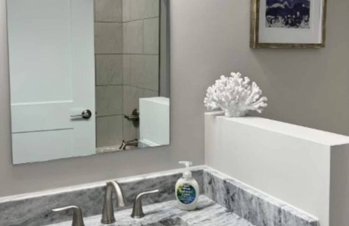 Terry Sanford Apartamento | The Fayetteville Retreat