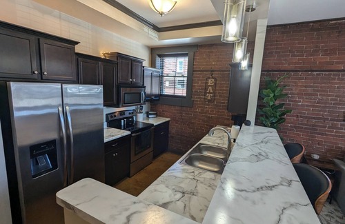 Belleville Apartamento | The Feed Mill Lofts - Downtown Belleville's Premier Accommodation