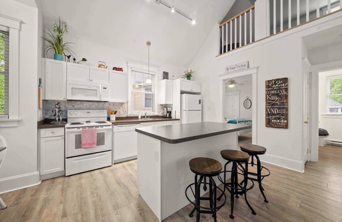 Cherry Valley Casa | The Fern - 18 Hollow