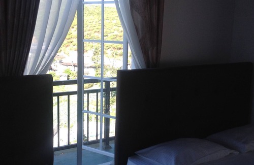 Nuwara Eliya Hotel | The Fern Inn