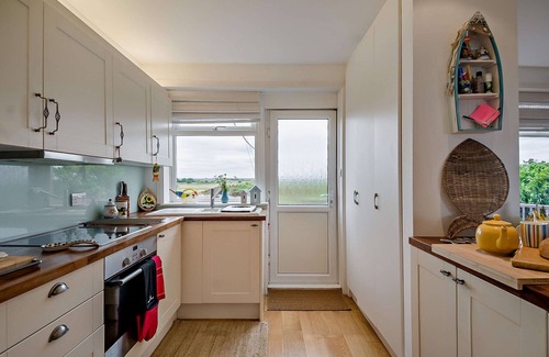 Felixstowe Casa | The Ferry Cottage - Tres Habitaciones Casa, Capacidad 6