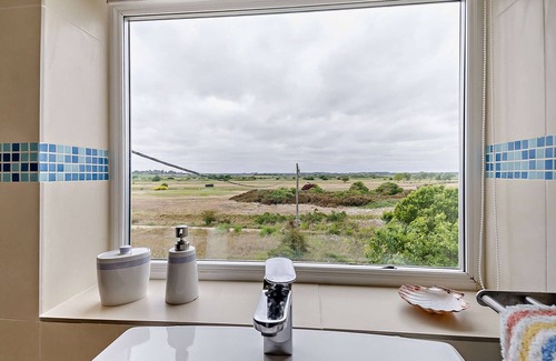 Felixstowe Casa | The Ferry Cottage - Tres Habitaciones Casa, Capacidad 6