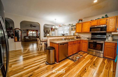 West San Antonio Casa | The Festive Veteran