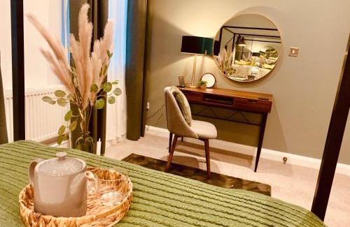 Nottingham City Centre Apartamento | The Fifth Quarters, Grade II Listed Apartment, The Lace Market, NG1, City Centre, Nottingham, Sleeps 4