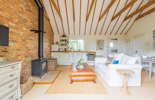 Ashford Cabaña | The Figgy by Bloom Stays - sleeps 2 guests in 1 bedroom