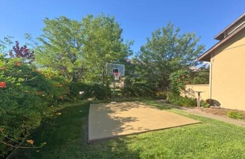 Greeley Casa | The Fireside Retreat - 6 BD, Sauna, Home Theater