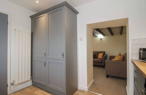 Pontesbury Cabaña | THE FIRS, family friendly, character holiday cottage in Pontesbury