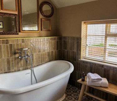 Stone Casa | The Fitzherbert Farmhouse