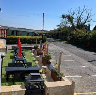 Briggswath Casa | The Flask Inn, Fylingdales, Whitby