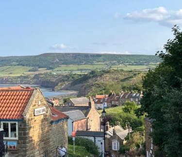 Briggswath Casa | The Flask Inn, Fylingdales, Whitby