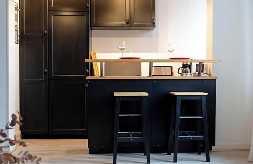 Coteaux Ouest Apartamento | The Flaubert: accommodation with parking in the heart of the city center