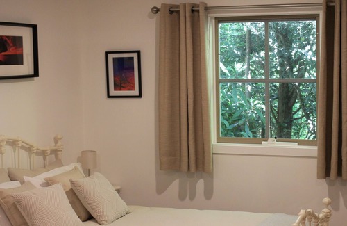 Sassafras Cabaña | El Fleurbaix Garden Cottage