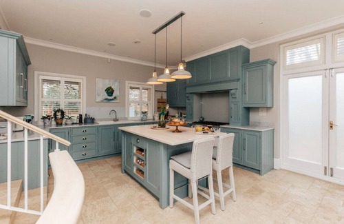 Hurley Casa | The Florence - Henley Regatta