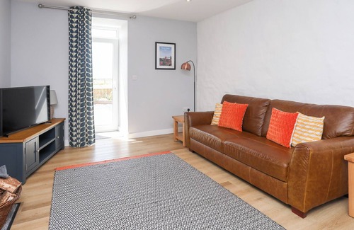 Bryngwran Cabaña | THE FORGE, pet friendly, character holiday cottage in Rhosneigr