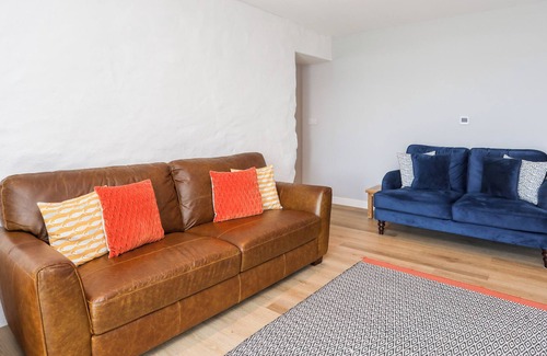 Bryngwran Cabaña | THE FORGE, pet friendly, character holiday cottage in Rhosneigr
