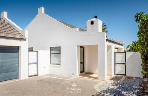 Shelley Point Casa | The Fountains 15