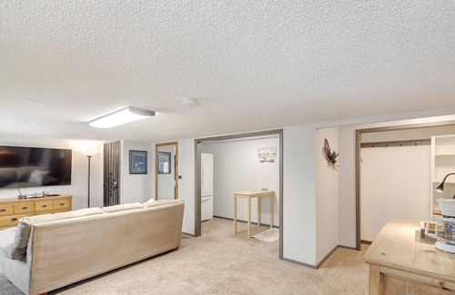 Morrison Casa | The Four Pines Whole Unit