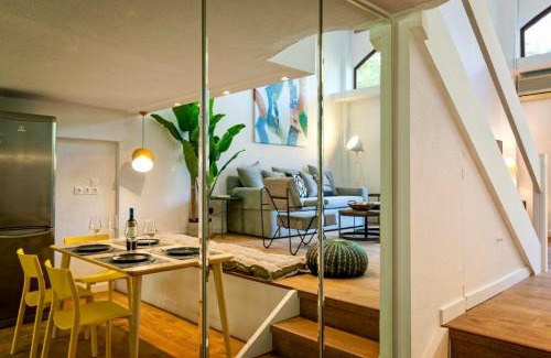 Vouliagmeni Apartamento | The Four Seasons Vouliagmeni Escape