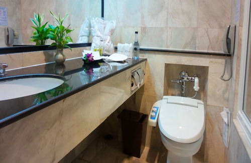 Khlong Tan Hotel | The Four Wings Hotel Bangkok
