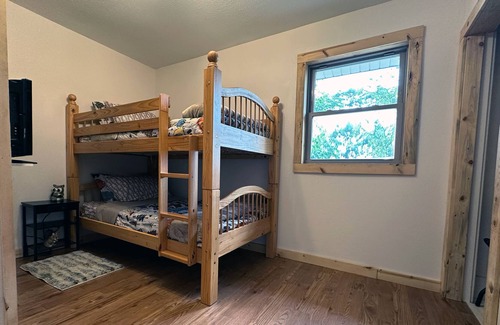 Dellwood Casa | The Fox Den Castle Rock Lake Family Getaway
