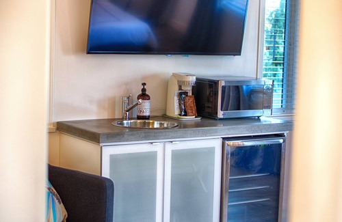 Ucluelet Casa | The Francis Boutique Inn