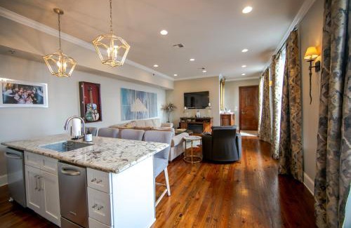 Faubourg Marigny Casa | The Frenchman 2bed - 2 bath