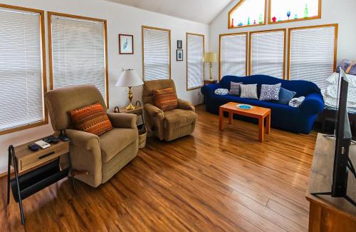 Brookings Casa | The Frosty Walrus