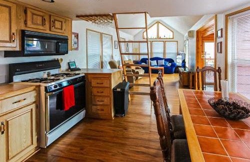 Brookings Casa | The Frosty Walrus