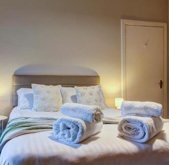 Troon Apartamento | The Fullarton - Coorie Doon Stays
