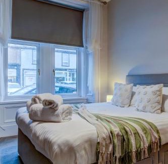 Troon Apartamento | The Fullarton - Coorie Doon Stays