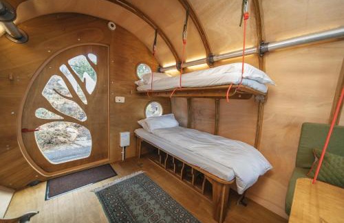 Duirinish Otro | The Fuselage Highland Hangout