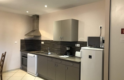 Saint-Quentin-en-Tourmont Cabaña | Los Gîtes du Marquenterre (casa roja)