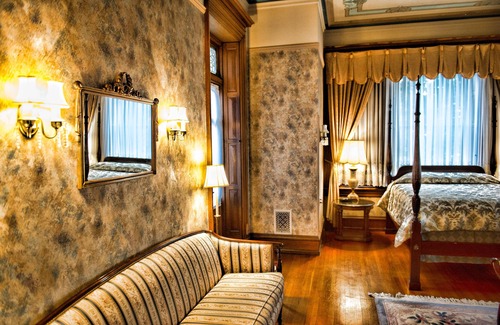 Reading Casa | The Gables at Stirling Guest Hotel