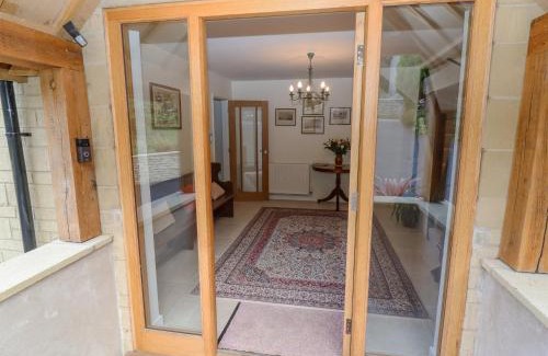 Stroud Casa | The Gables