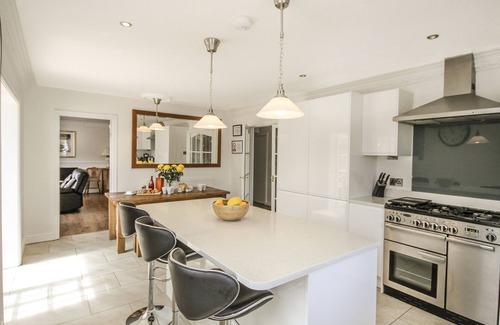 Trearddur Bay Cabaña | The Gables, TREARDDUR BAY
