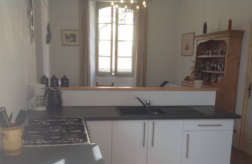 Puy-l'Eveque Apartamento | The Gallery in heart of the Medieval Village.