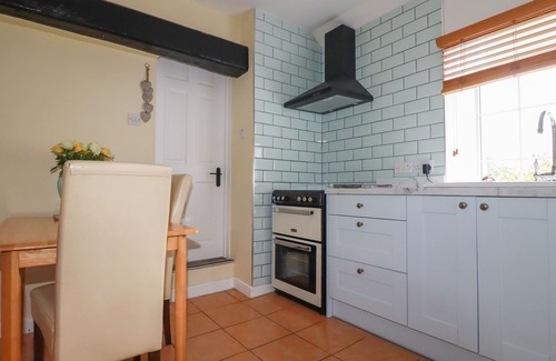 Tintagel Cabaña | The Garden Apartment, TINTAGEL