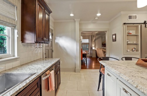 Roseland Terrace Historic District Casa | The Garden District Retreat - close to everything!
