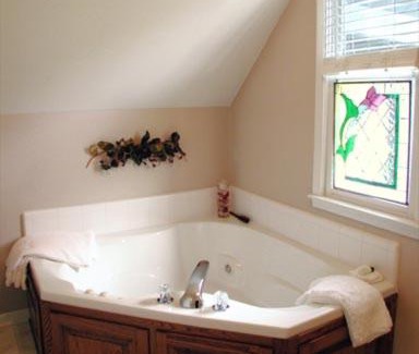 Monterey Cama Y Desayuno | The Garden Inn Bed & Breakfast at Bee Rock
