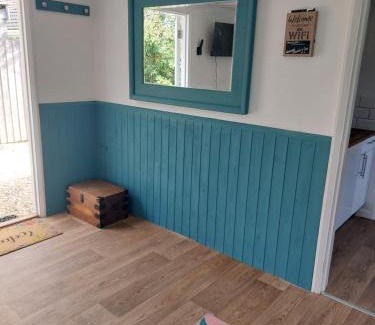 Hewish Casa | The Garden Room at Poplar Cottage